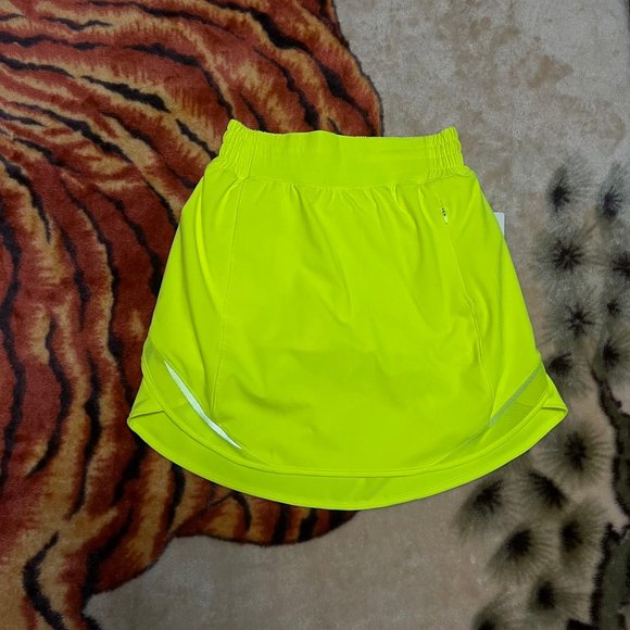 lululemon athletica Dresses & Skirts - Lululemon Yellow Hotty Hot HR Skirt Long Womens 2